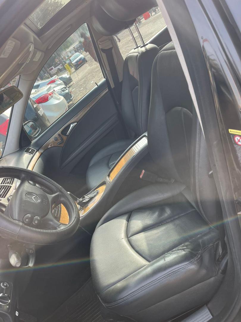 Mercedes E350 vue avant